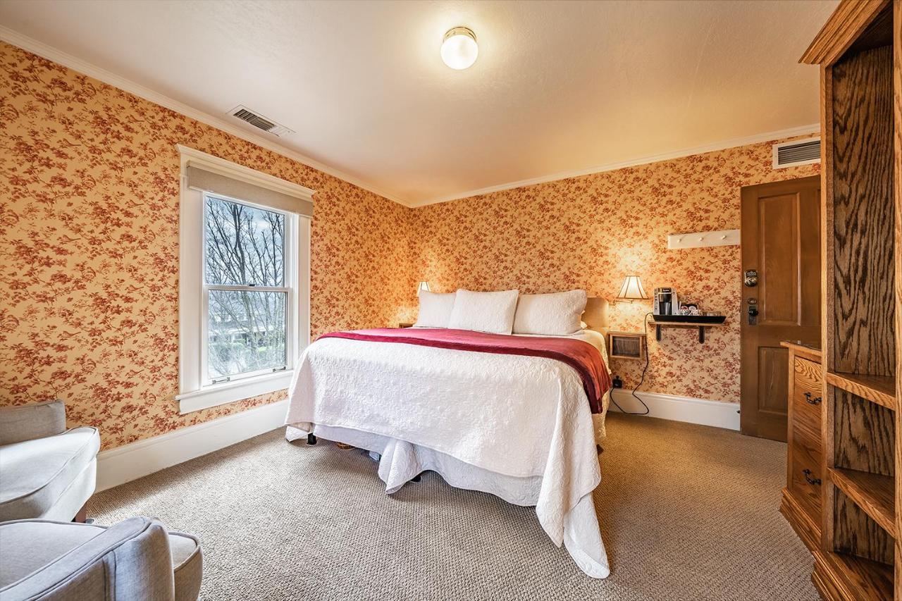 Abigail'S Bed And Breakfast Inn Ашленд Экстерьер фото